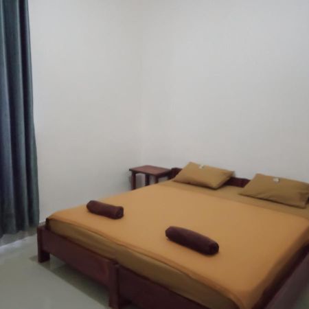 J A Homestay Kuta  Buitenkant foto