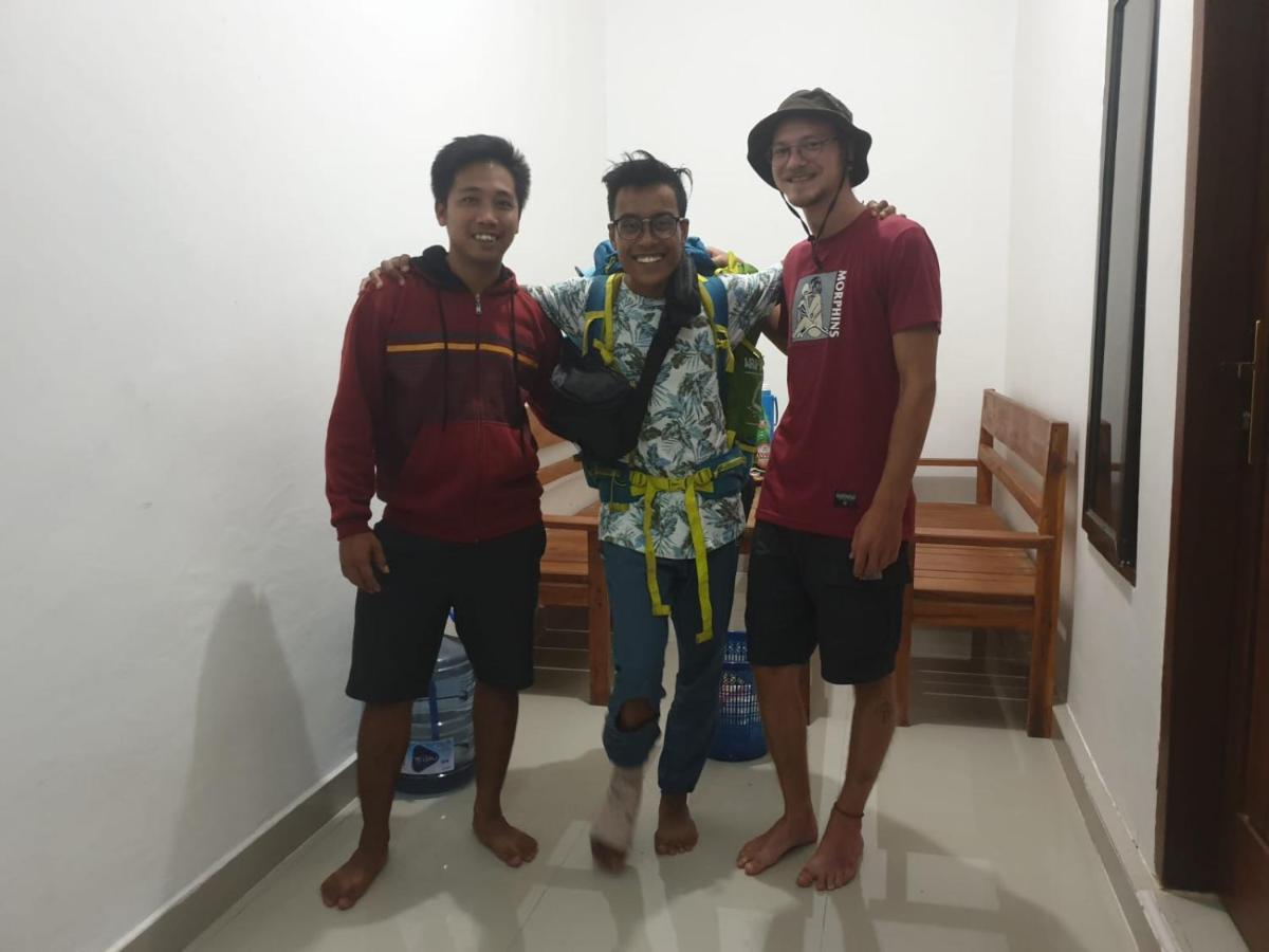 J A Homestay Kuta  Buitenkant foto